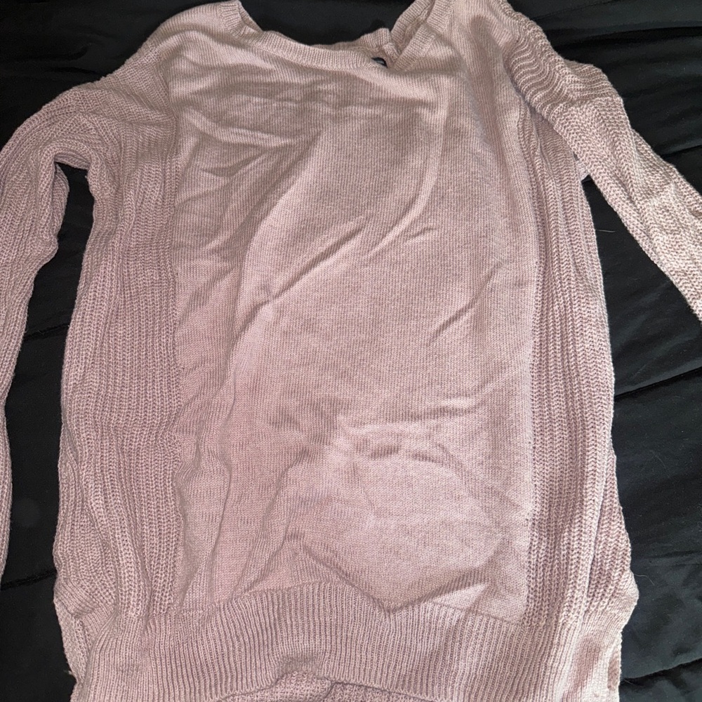 American Eagle sweater